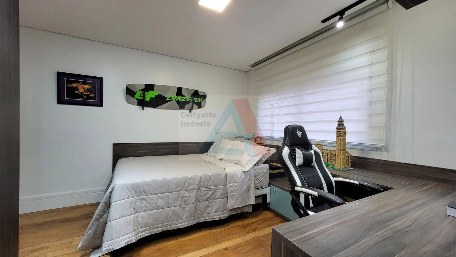 Imagem APARTAMENTO ALTO PADRÃO! SÃO 4 SUITES, 4 VAGAS DE GARAGEM, LAZER COMPLETO,