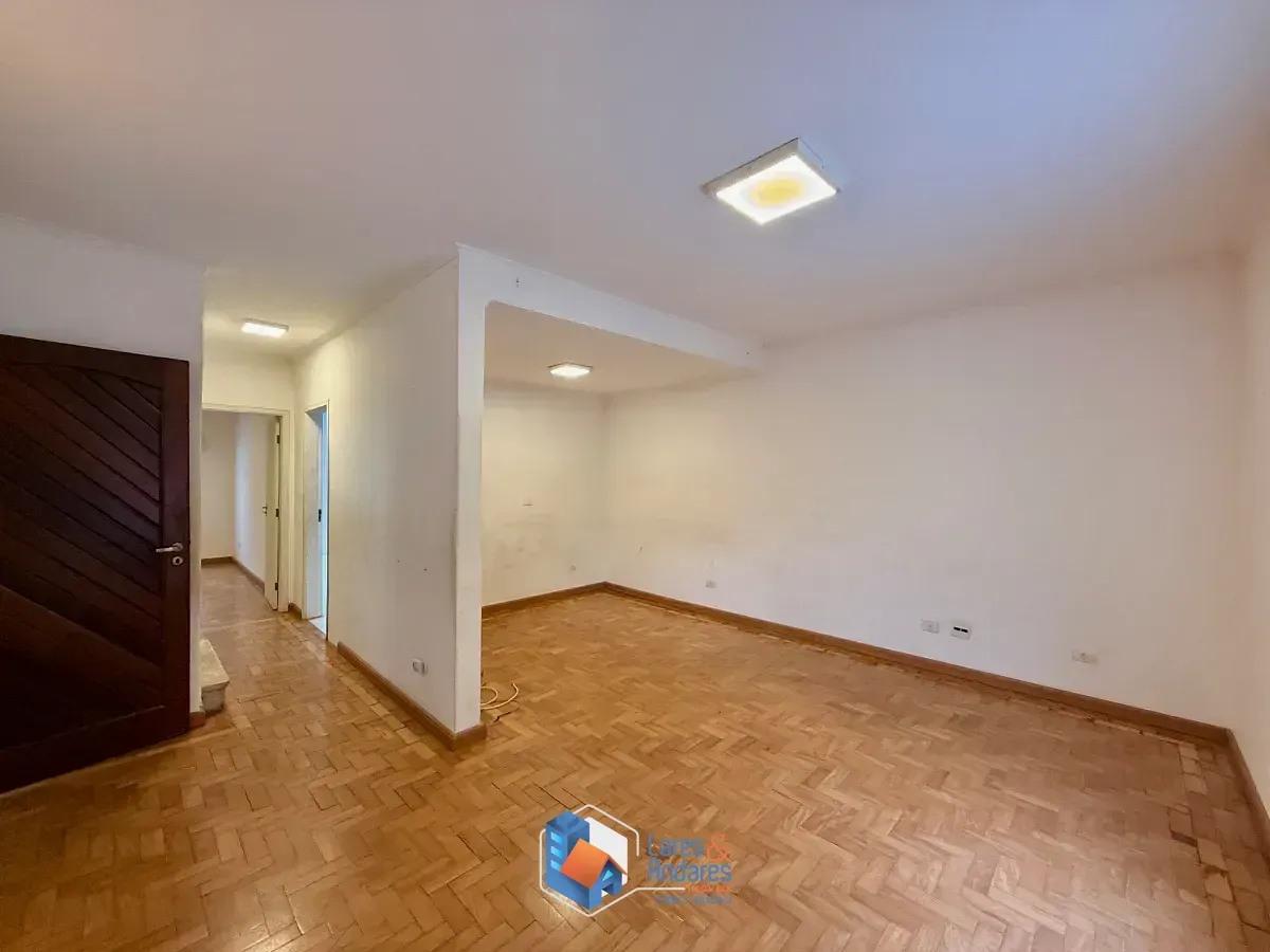Imagem Sobrado para venda em Veleiros com 4 quartos, sendo 1 suíte, 235m²