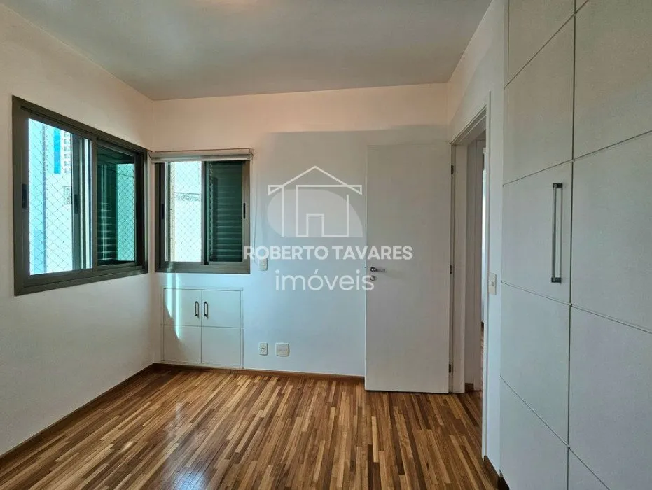 Imagem Apartamento de 3 quartos, 147m² no bairro Brooklin Paulista, em São Paulo
