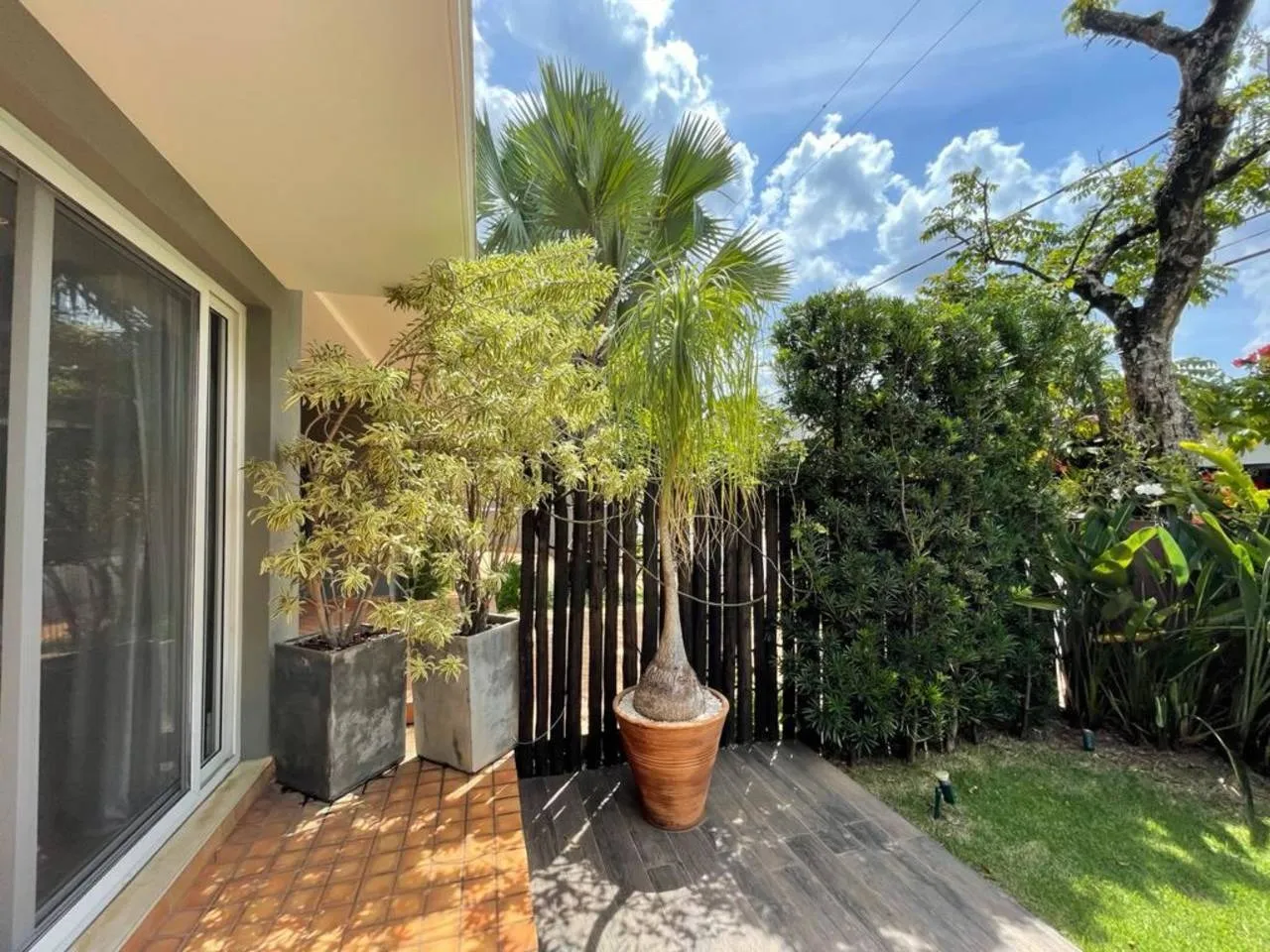 Imagem Casa com 2 dormitórios, 260 m² - Alphaville 01 - Barueri/SP