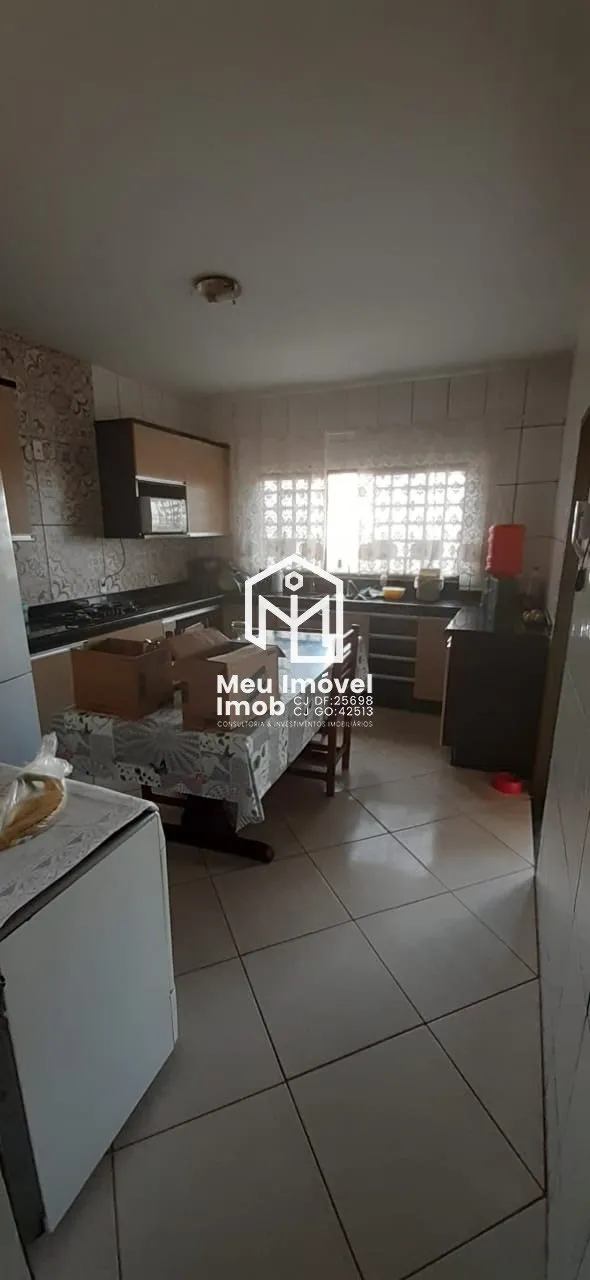 Imagem Casa Setor SHIS 4 Quartos 2 Vagas 230m² Quintal Luziânia