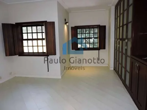 Imagem Casa de Alto Padrão, Venda ou Locação, Granja Viana!
