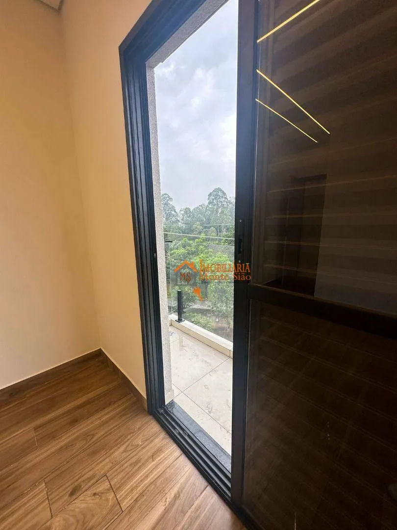 Imagem Sobrado com 3 dormitórios à venda, 158 m² por R$ 830.000,00 - Centro - Arujá/SP