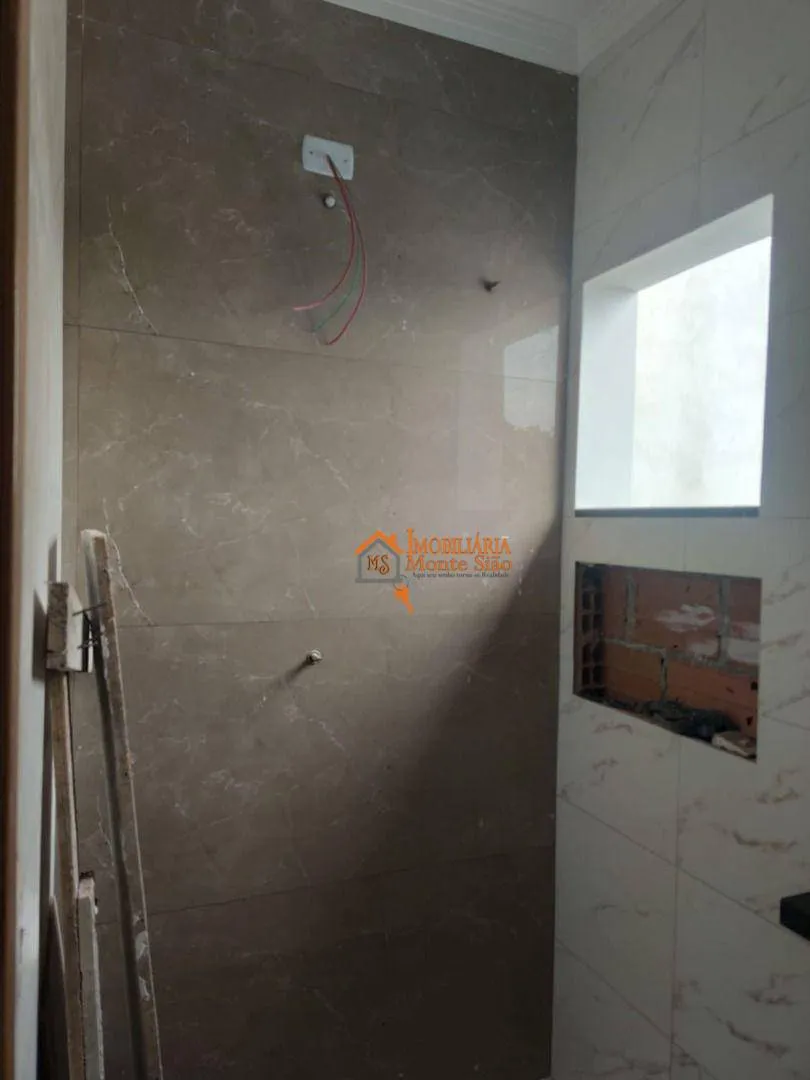 Imagem Sobrado com 2 dormitórios à venda, 74 m² por R$ 405.000,00 - Jardim Amazonas - Itaquaquecetuba/SP