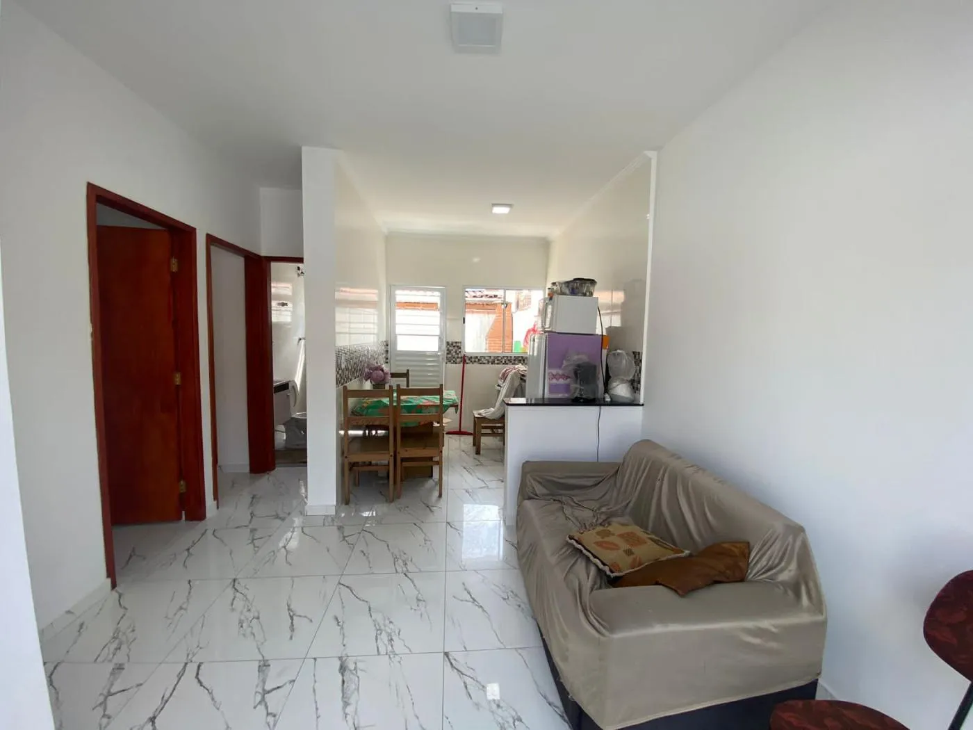 Imagem Casa para Venda em Itanhaém, Cibratel II, 2 dormitórios, 1 suíte, 1 banheiro, 1 vaga
