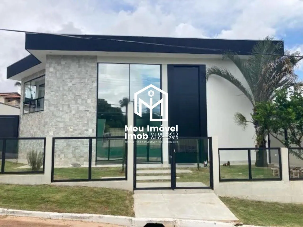 Imagem SHA Conjunto 6 Arniqueiras Res Village 5 Quartos 767 m²