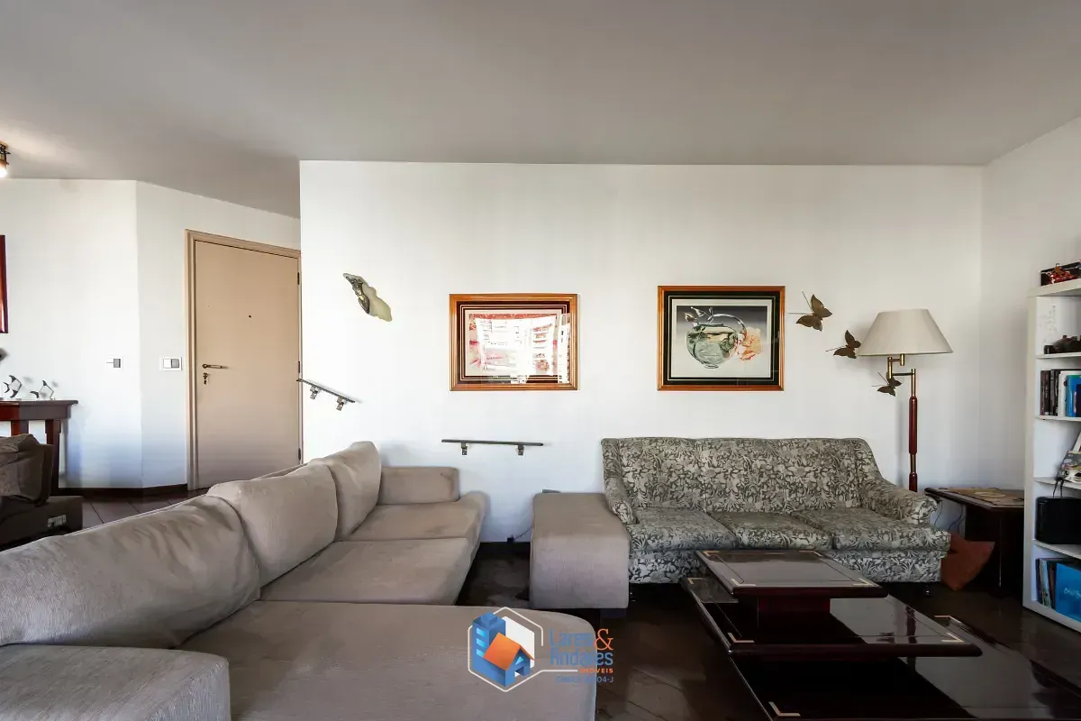Imagem Apartamento para venda em Pacaembu com 4 quartos, sendo 2 suítes, 274m²