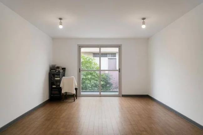 Imagem Excelente apartamento para Venda - VISTA LATERAL PARA O MAR- BOQUEIRÃO