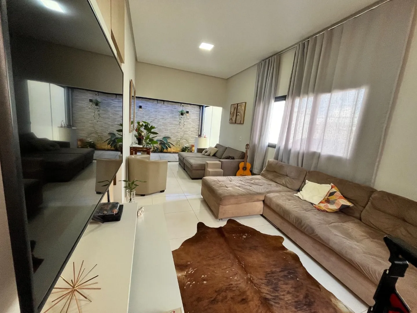 Imagem Casa com 3 dormitórios à venda, 160 m² por R$ 550.000,00 - Residencial Barreiro - Patos de Minas/MG