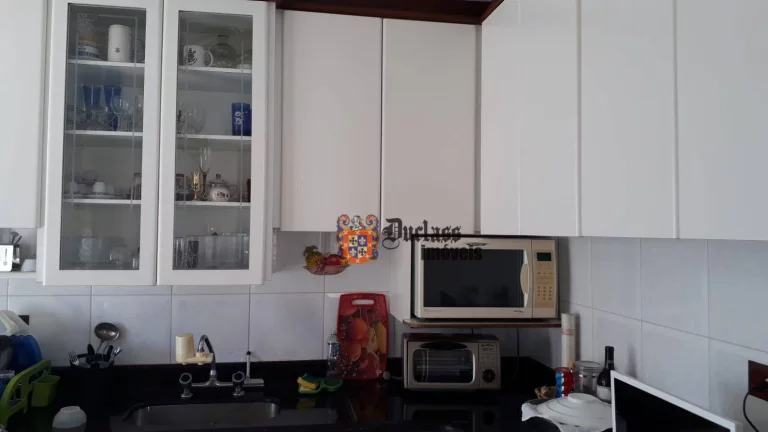Imagem Cobertura com 3 dormitórios à venda, 234 m² por R$ 540.000 - Vila Tupi - Praia Grande/SP