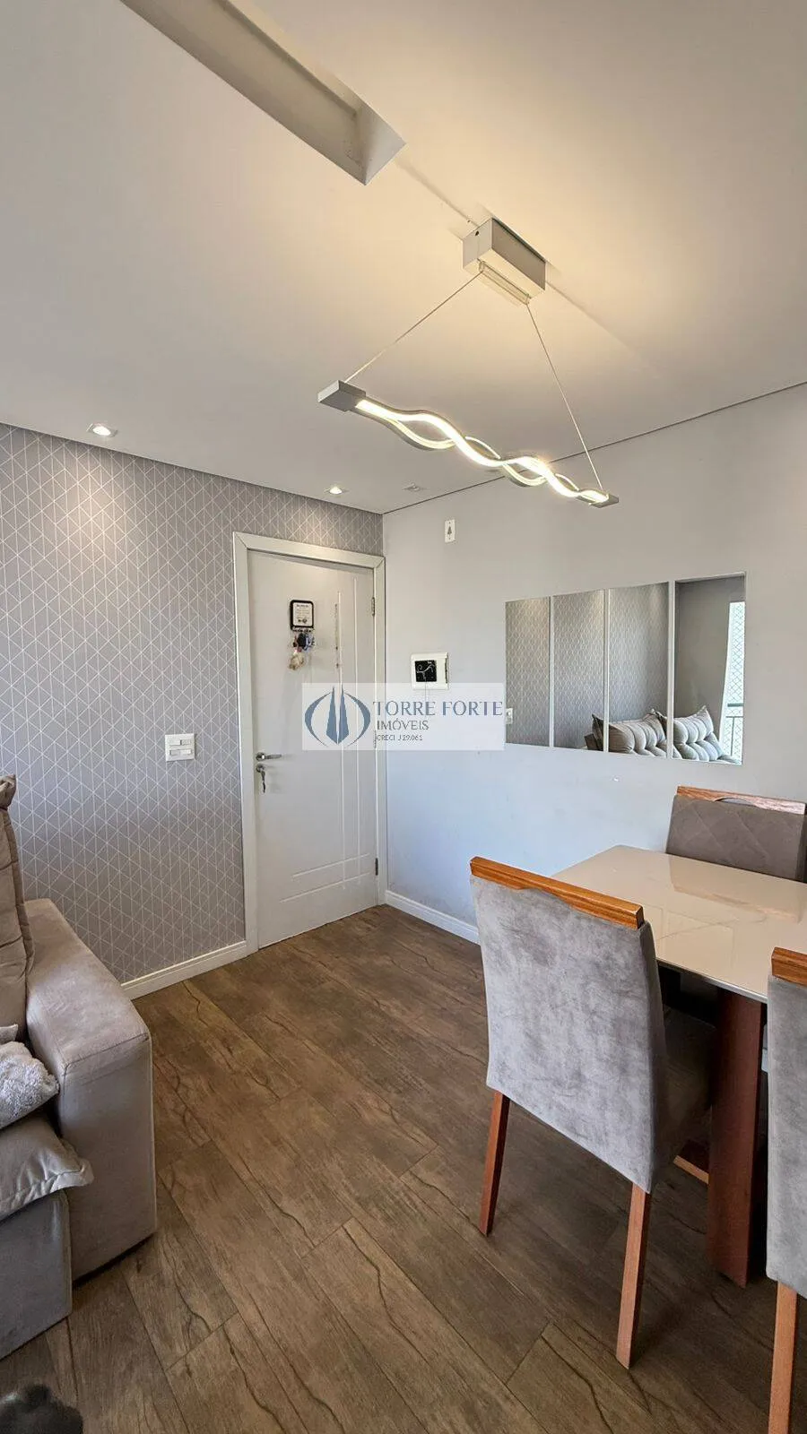 Imagem Lindo Apartamento com 2 Dormitórios e 1 Vaga na Cidade Líder