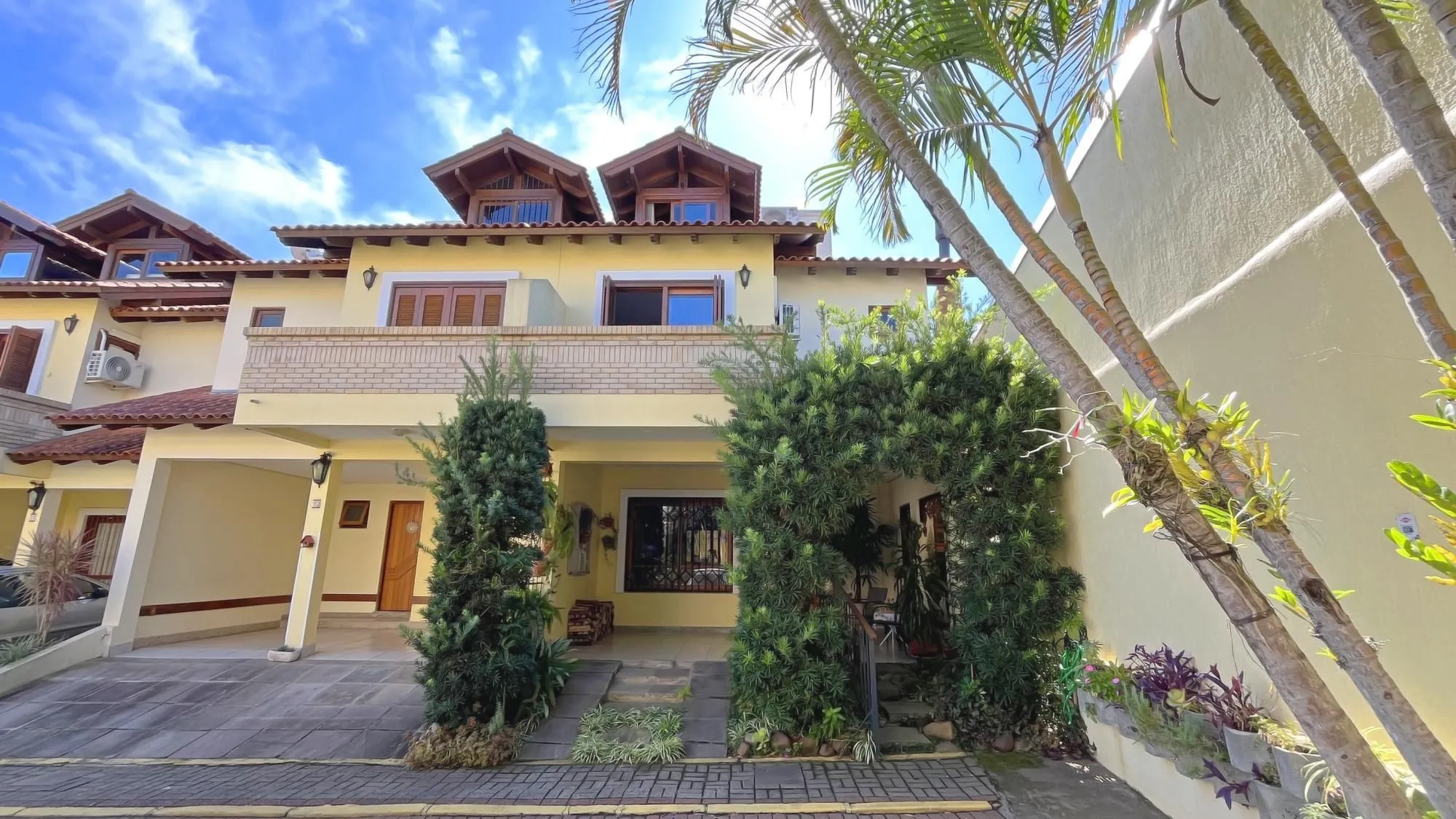 Imagem Casa de Condomínio em Cavalhada