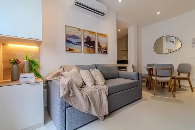 Imagem Apartamento para Venda em Rio de Janeiro, COPACABANA, 2 dormitórios, 1 suíte, 2 banheiros
