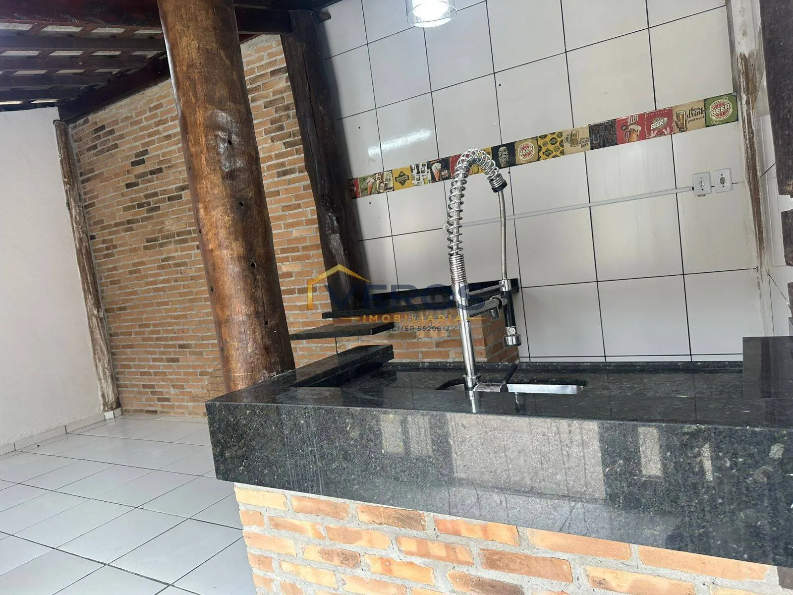Imagem Casa térrea grande a venda na Martim de Sá em Caraguatatuba
