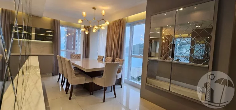 Imagem Luxo à Beira-Mar Cobertura Duplex na Barra Sul de BC 5/4 5 V