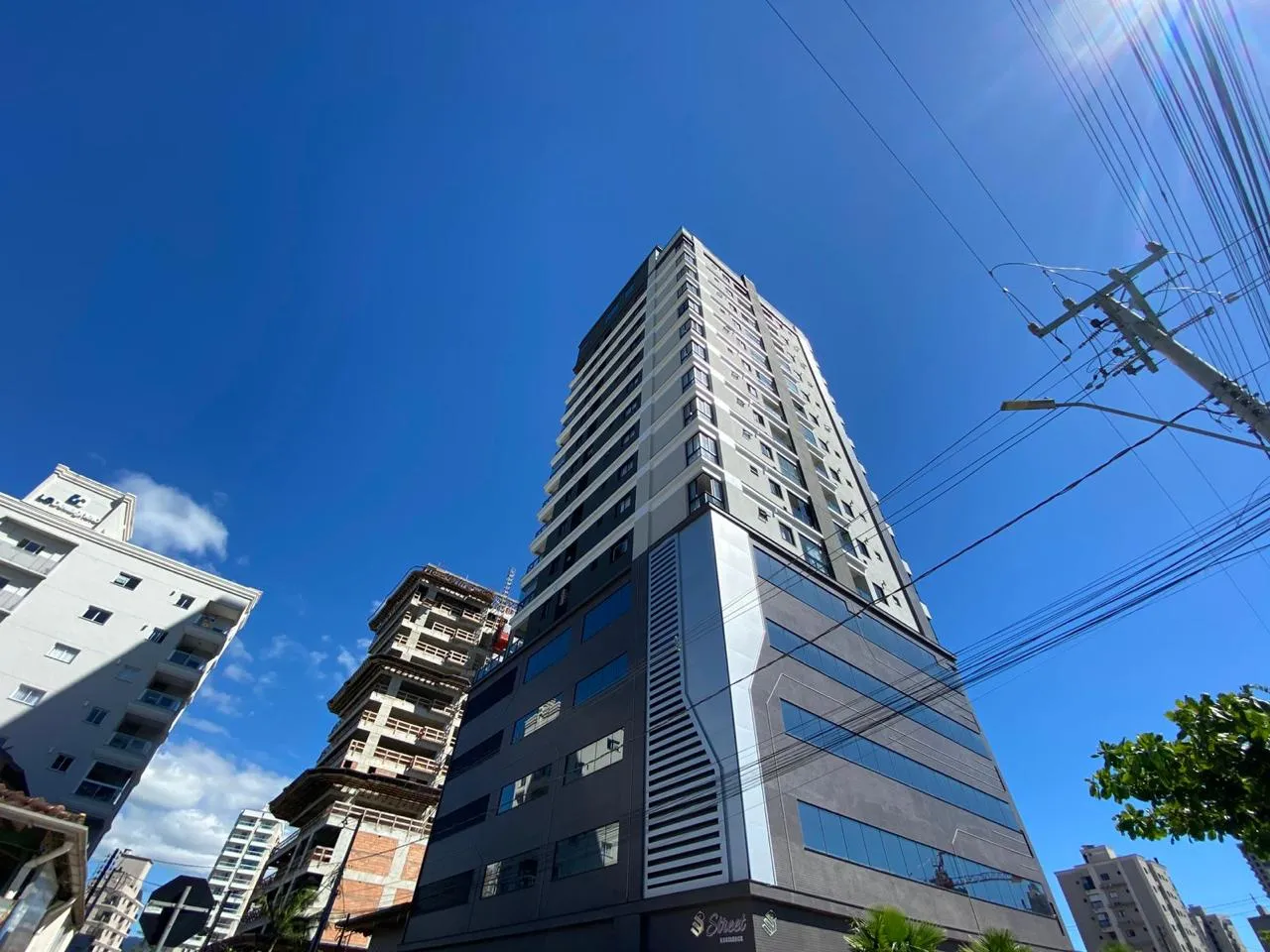 Imagem Apartamento à venda com 100m2 por R$ 1.800.000,00