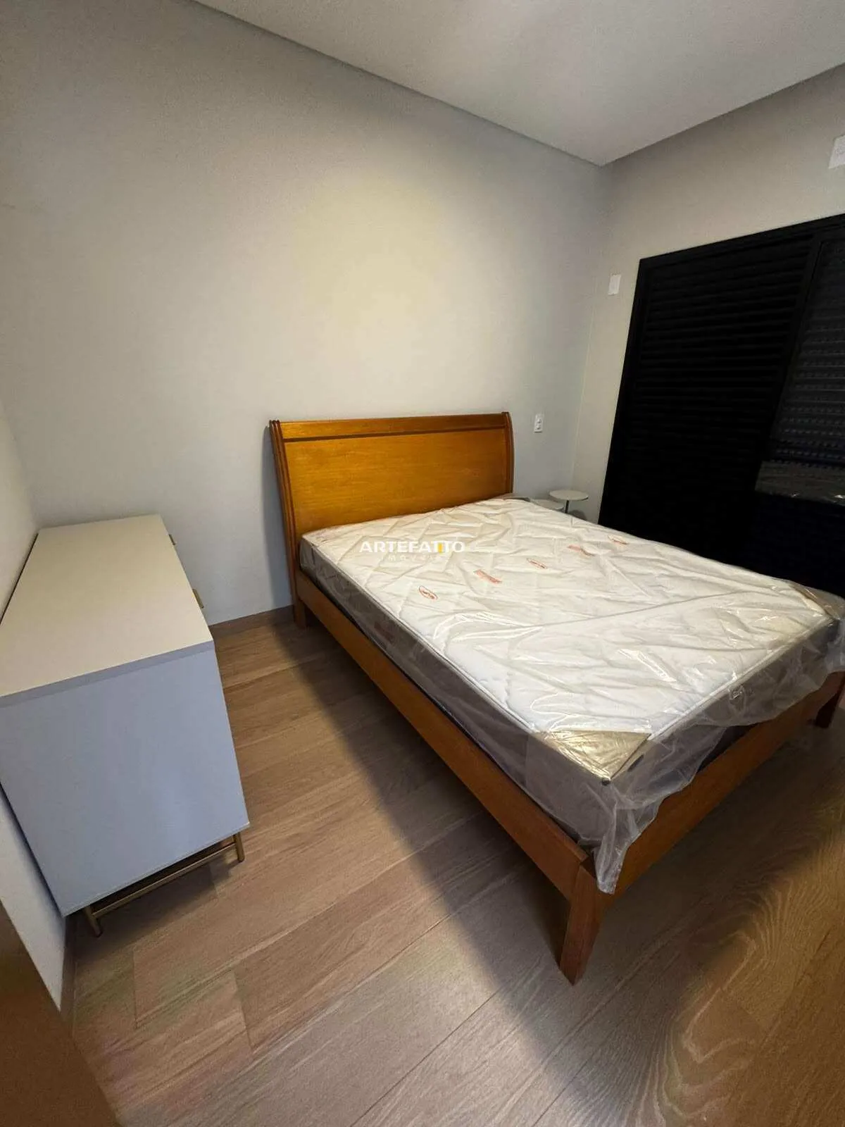Imagem Casa de condomínio à venda em Rifaina, Condomínio Portal do Lago, com 3 quartos, 222m2