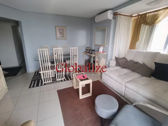 Imagem Lindíssimo apartamento à venda na cidade de Santos (SP) com 2 dormitórios ambos suítes de frente com vista mar livre reformado por R$.800.000,00 !