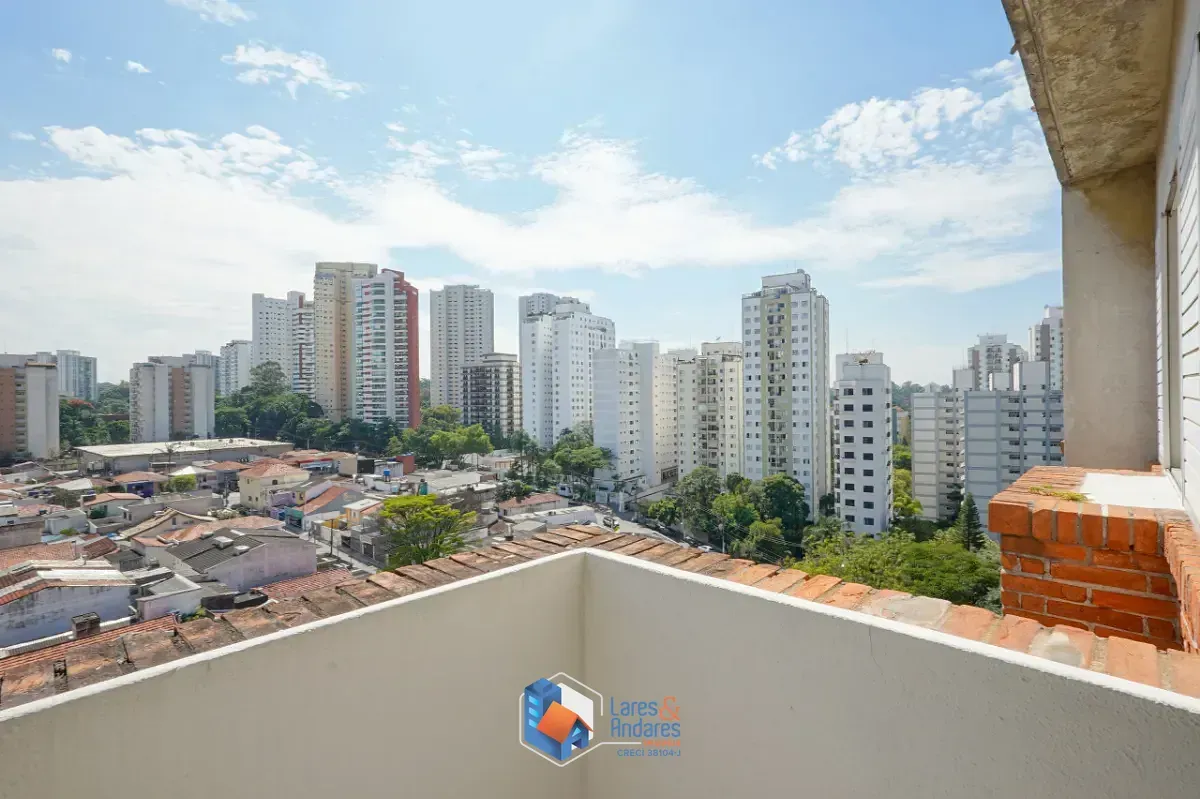 Imagem Duplex para venda em Vila Sofia com 3 quartos, sendo 1 suíte, 228m²