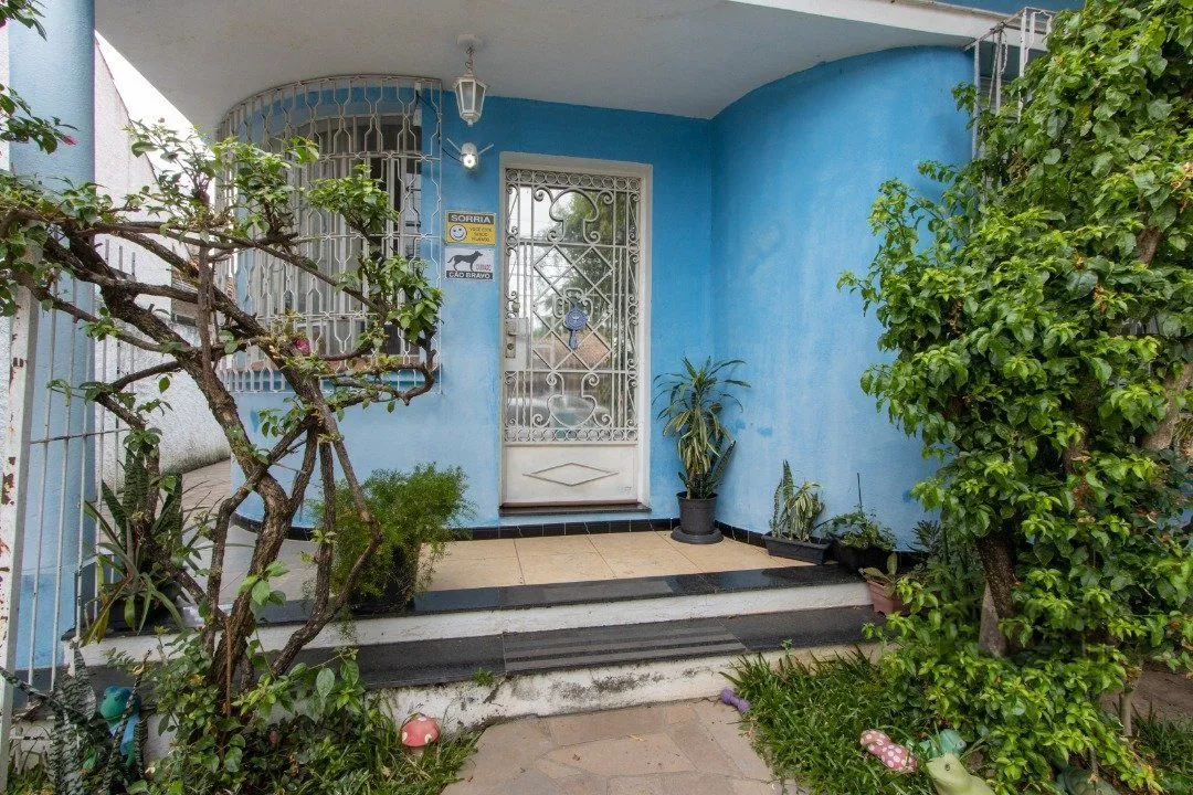 Imagem Casa para Venda - 126.89m², 3 dormitórios, 5 vagas - Azenha