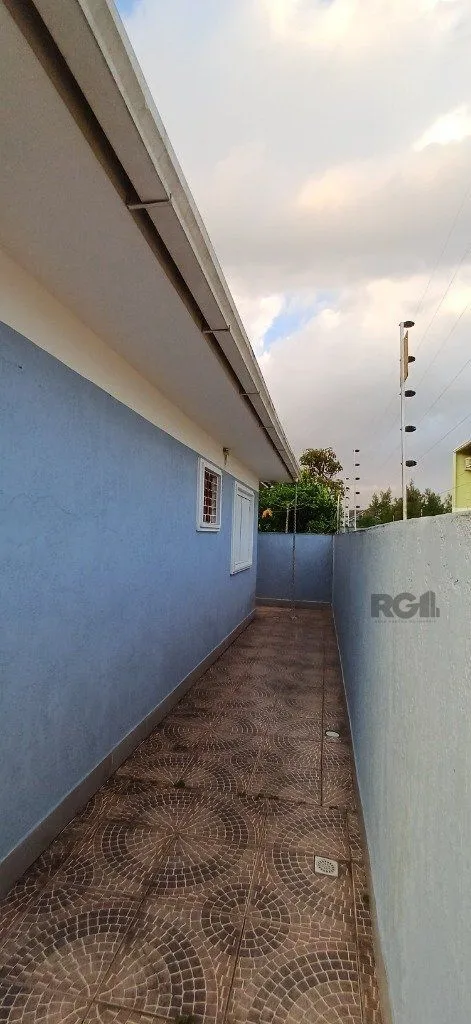 Imagem Ótima casa com 4 dormitórios na Praia de Atlântida Sul (Osório-RS)