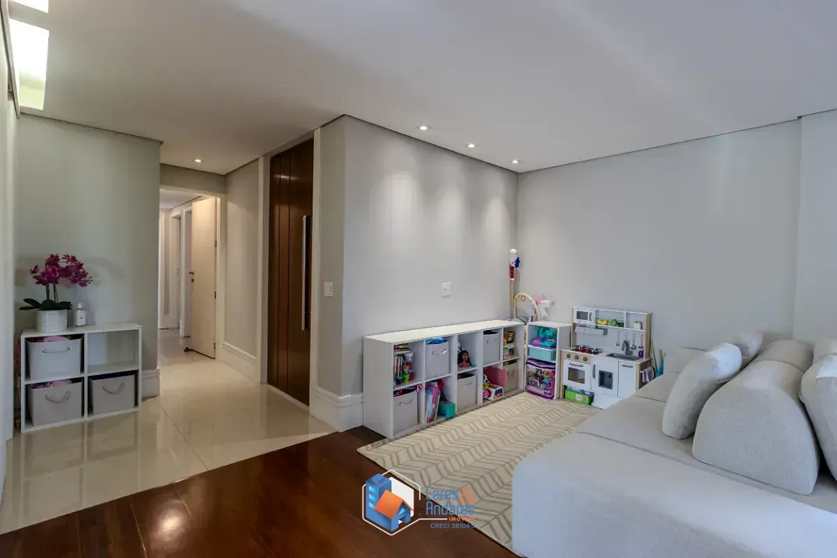 Imagem Apartamento para venda em Moema com 3 quartos, sendo 1 suíte, 134m²