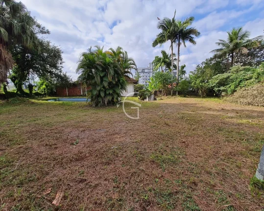 Imagem Terreno amplo com 2045 m² no Anita Garibaldi, analisa permuta parcial.