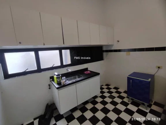 Imagem Prédio Comercial Inteiro de 1.000m² na Vila Olímpia, São Paulo - Locação Imperdível!