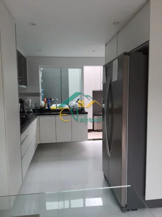 Imagem Sobrado à venda no Bairro Alto Curitiba PR
