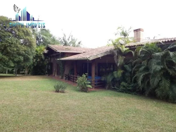 Imagem CASA ESTILO GRANJEIRO, NO CORAÇÃO DA GRANJA VIANA. TERRENO GIGANTE