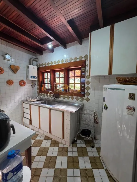 Imagem Casa em Condomínio para Venda em Teresópolis / RJ no bairro Prata