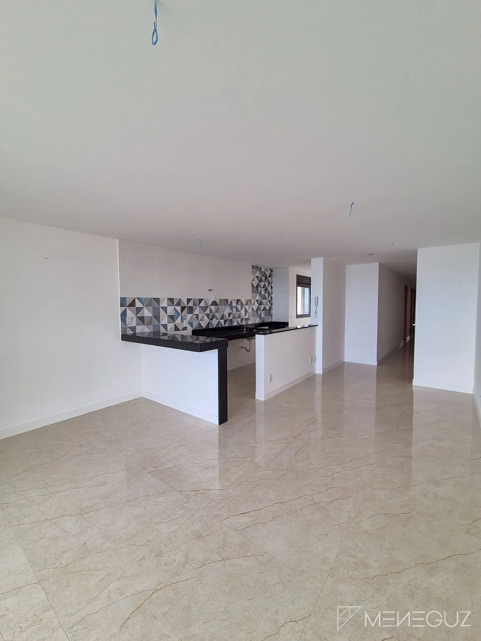 Imagem Apartamento 3 Quartos na Beira Mar da Praia do Morro - Prédio Novo com Lazer na Cobertura