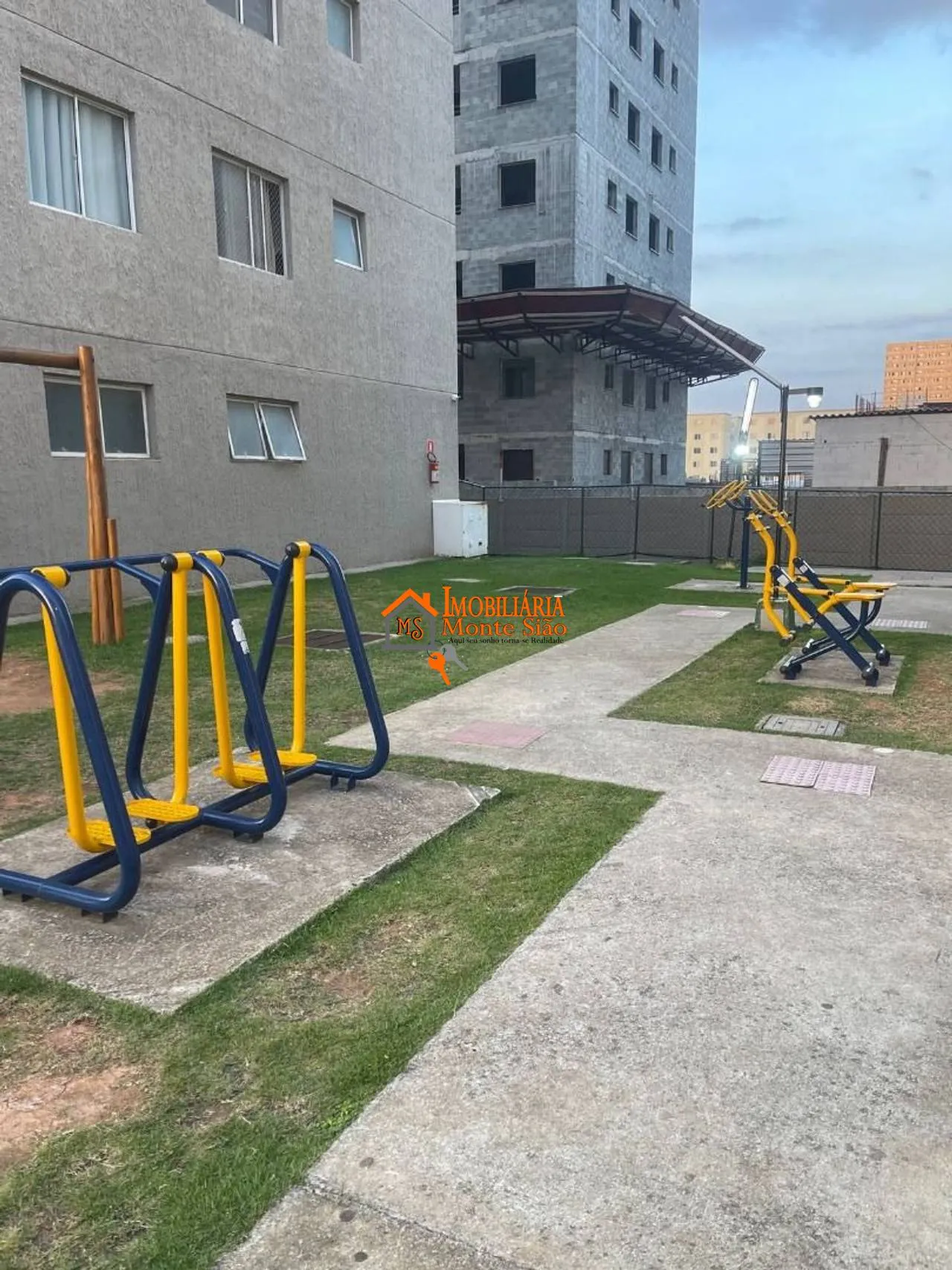 Imagem Apartamento com 2 dormitórios à venda, 44 m² por R$ 220.000,00 - Vila Nova Bonsucesso - Guarulhos/SP