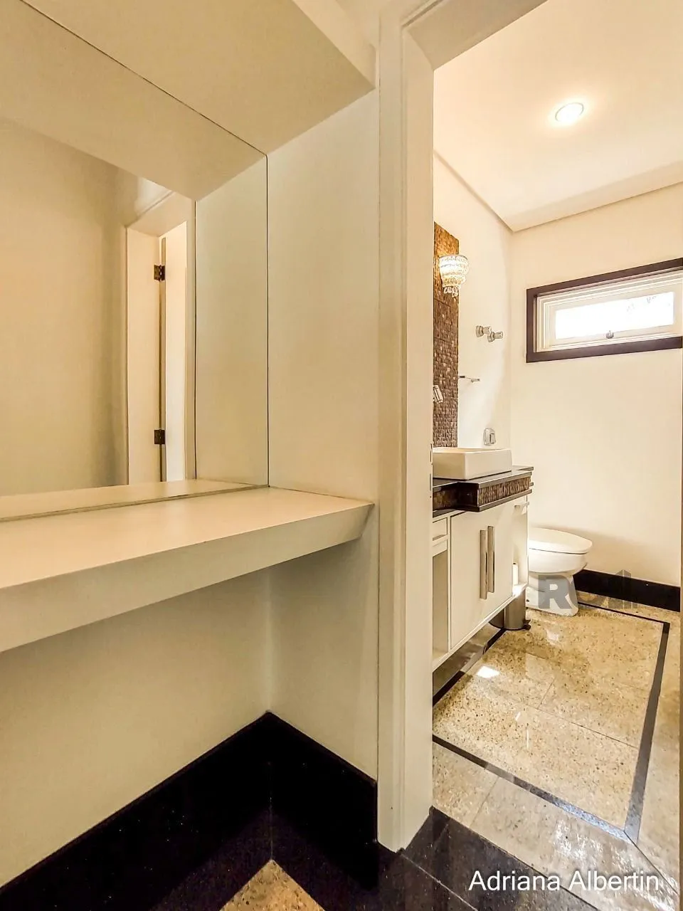 Imagem Casa de Condomínio em Cavalhada