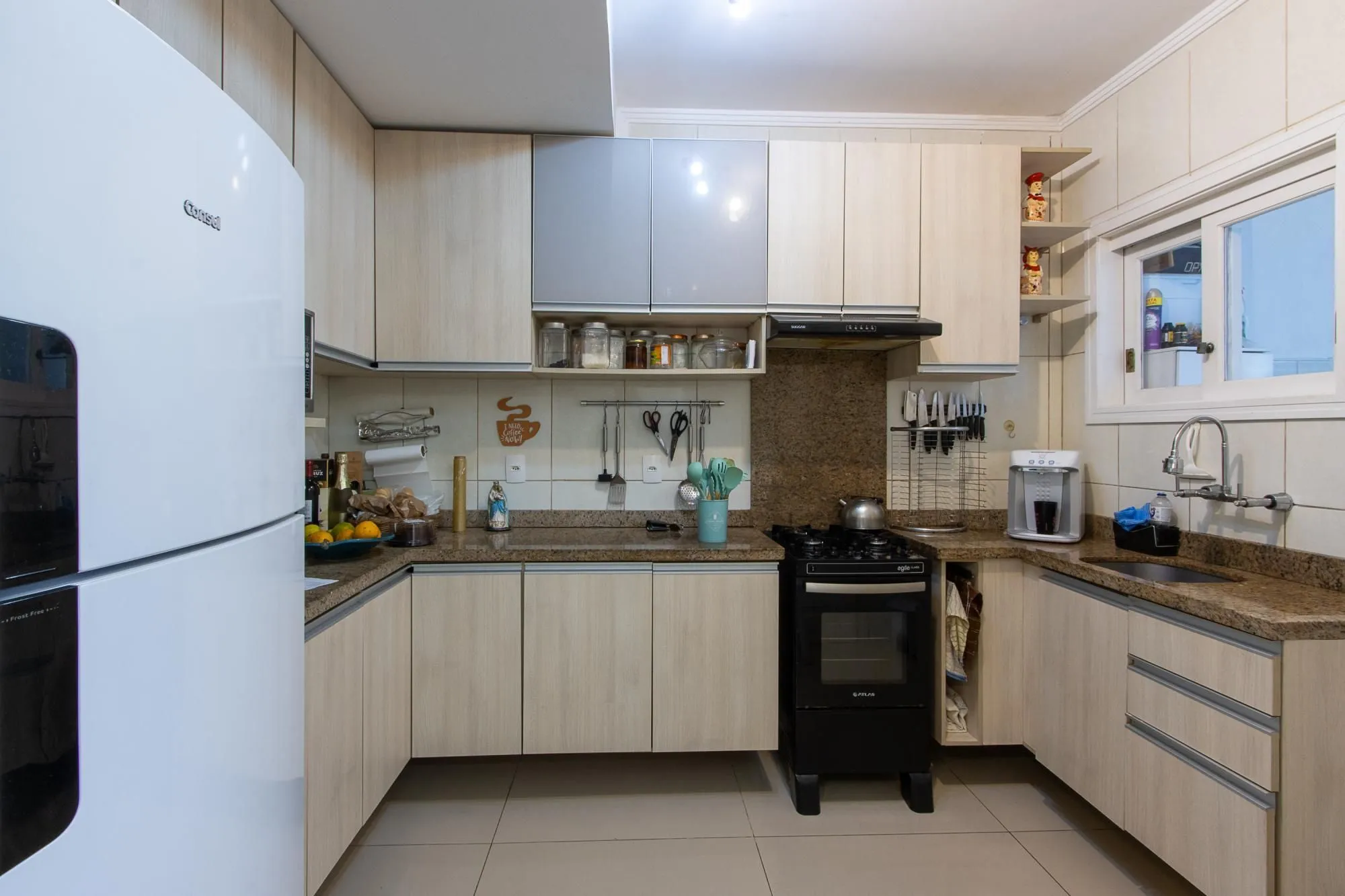 Imagem Casa de Condomínio em Hípica