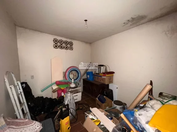 Imagem Casa padrão à venda na Vila Nossa Senhora Aparecida, Uberaba