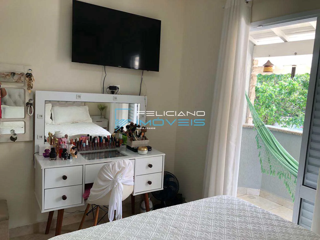 Imagem Sobrado com 3 quartos, Aviação, Praia Grande - R$ 889 mil, Cod: 7497