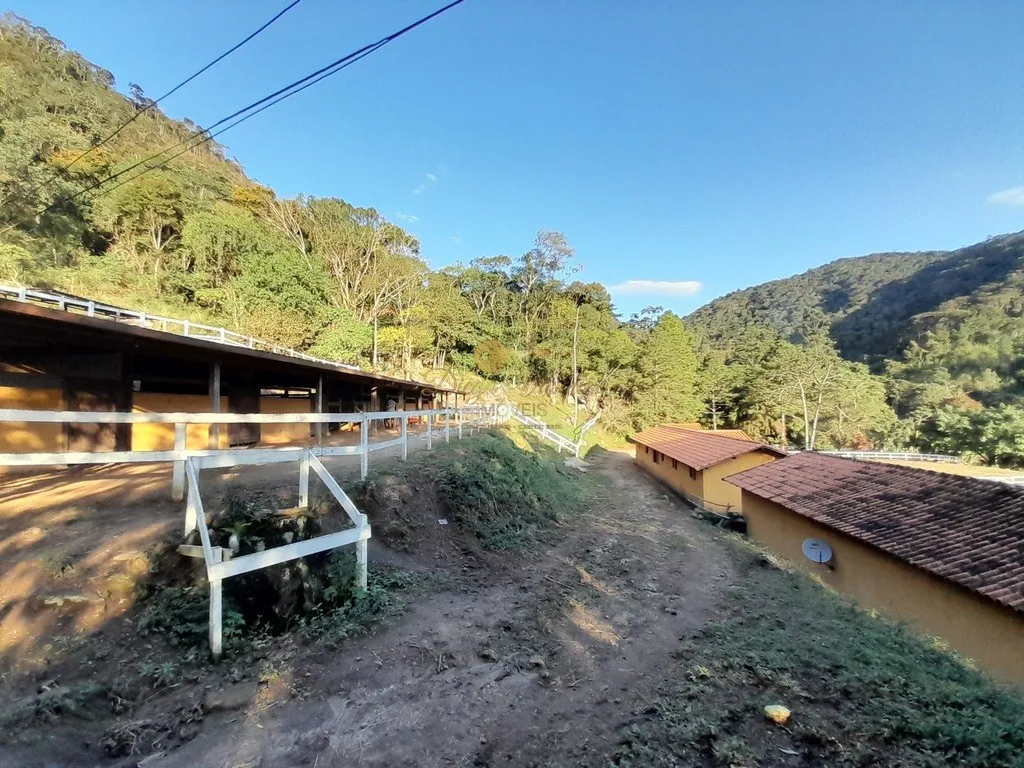 Imagem Haras para Venda em Teresópolis / RJ no bairro Córrego das Pedras