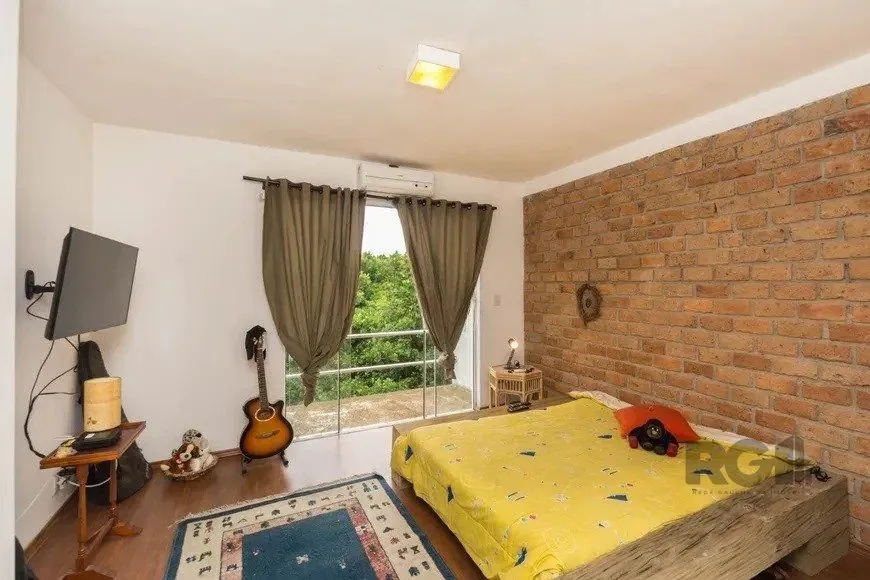 Imagem Casa 287m² - 3 suítes, 4 vagas no bairro Ipanema