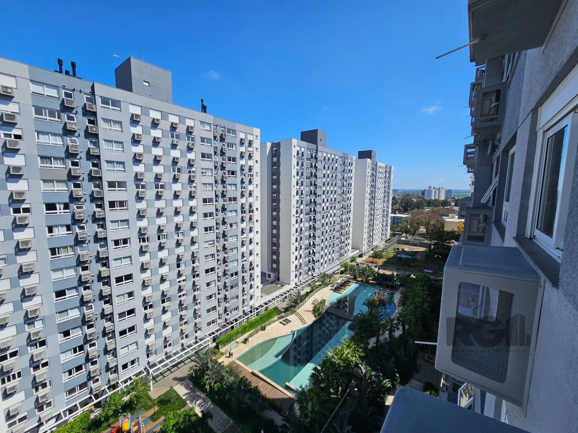 Imagem Apartamento para Venda - 67.43m², 2 dormitórios, sendo 1 suites, 2 vagas - Jardim Lindóia