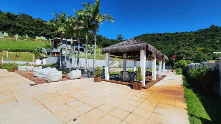 Imagem Terreno à venda, 1279 m² por R$ 2.354.000,00 - Praia do Estaleiro - Balneário Camboriú/SC