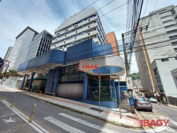 Imagem Belissima Sala Comercial com 45m² no Centro de Florianópolis