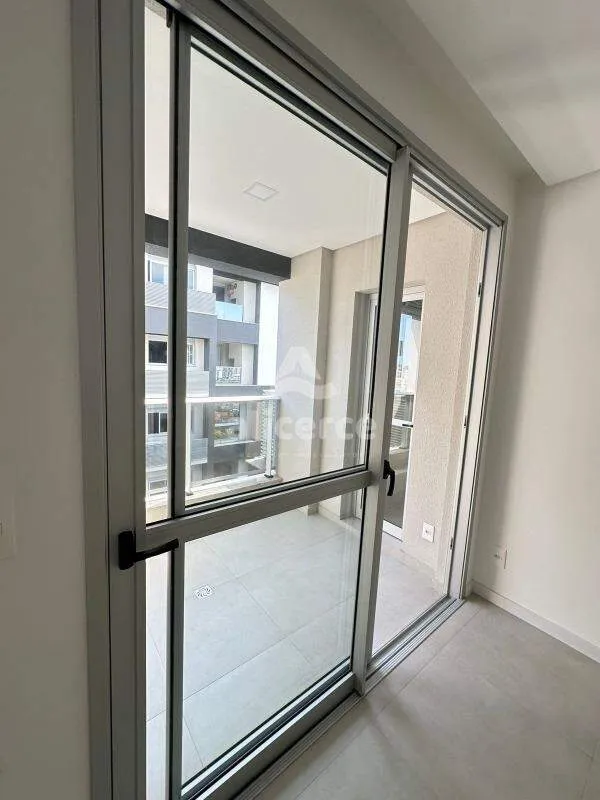 Imagem Apartamento Duplex à venda com 2 quartos 1 suíte, 111,55m² em Canto Florianópolis