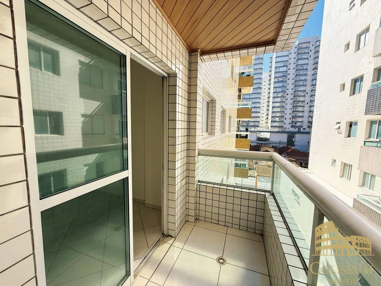 Imagem Apartamento com 1 dormitório à venda, 47 m² por R$ 320.000,00 - Vila Assunção - Praia Grande/SP