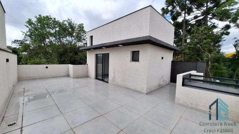 Imagem Sobrado 03 suítes, com ático, terraço, em condomínio no Pilarzinho em Curitiba PR