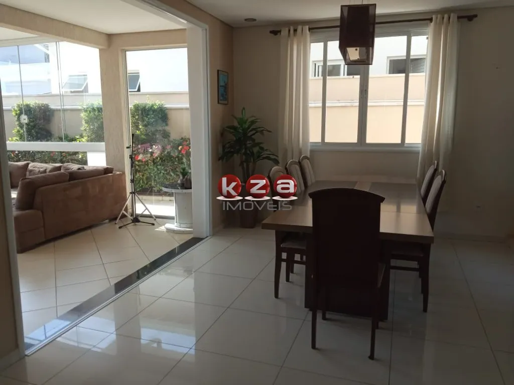 Imagem Imperdível oportunidade! Casa no condomínio Portal do Jequitibá à venda em Valinhos-SP, 3 suítes, 2 salas, 4 banheiros, 4 vagas de garagem e 278m².