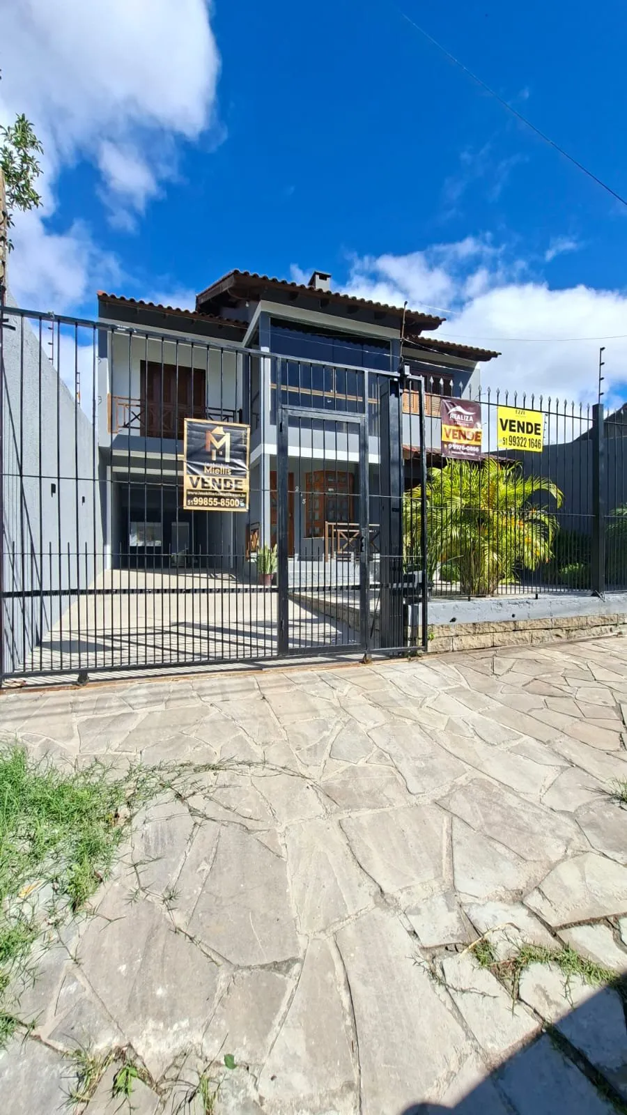 Imagem Casa impecável com suíte, piscina e espaço gourmet no Dom Feliciano - Centro de Viamão!