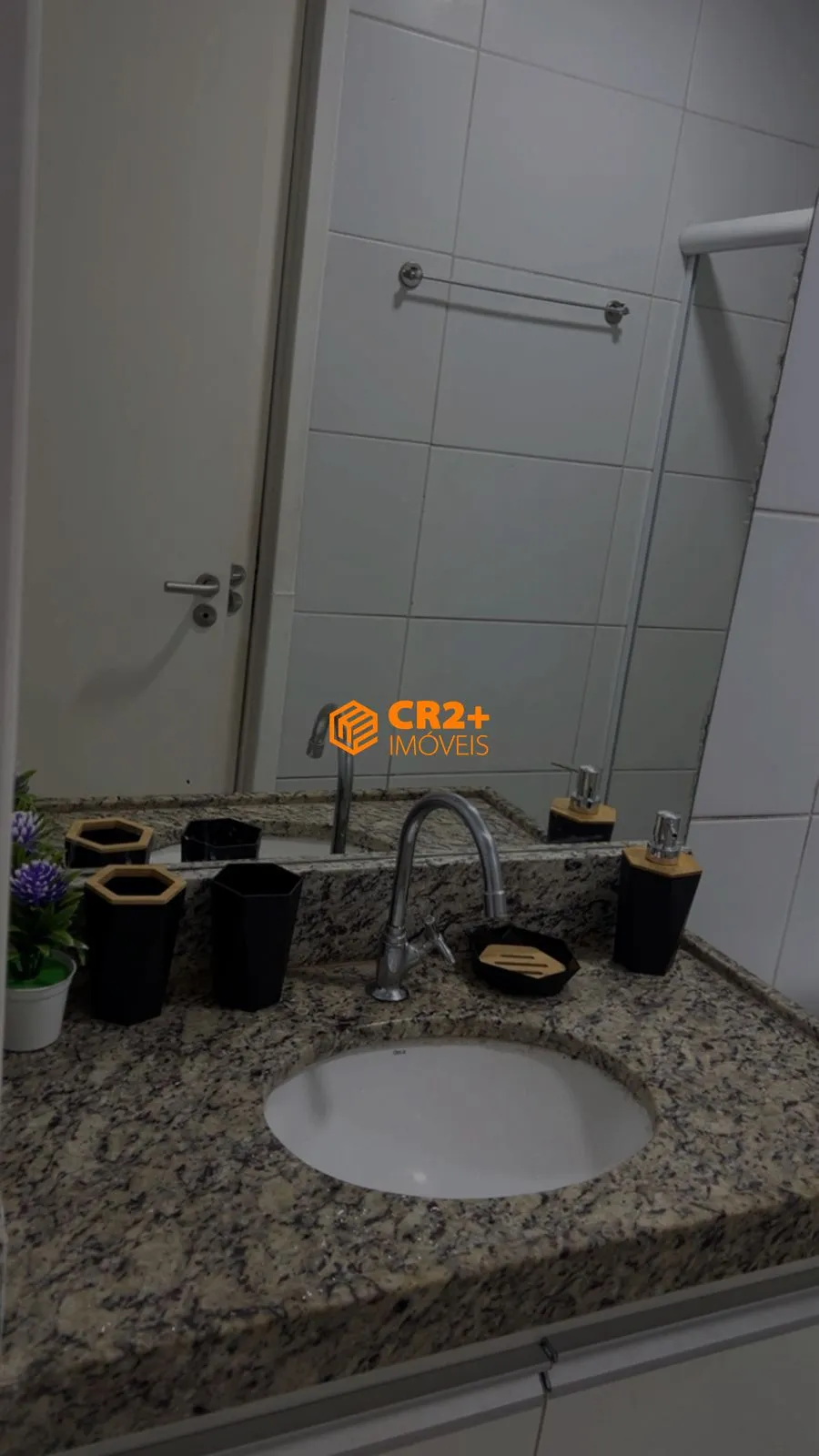 Imagem Vendo imóvel em Muro Alto, todo mobiliado e decorado!