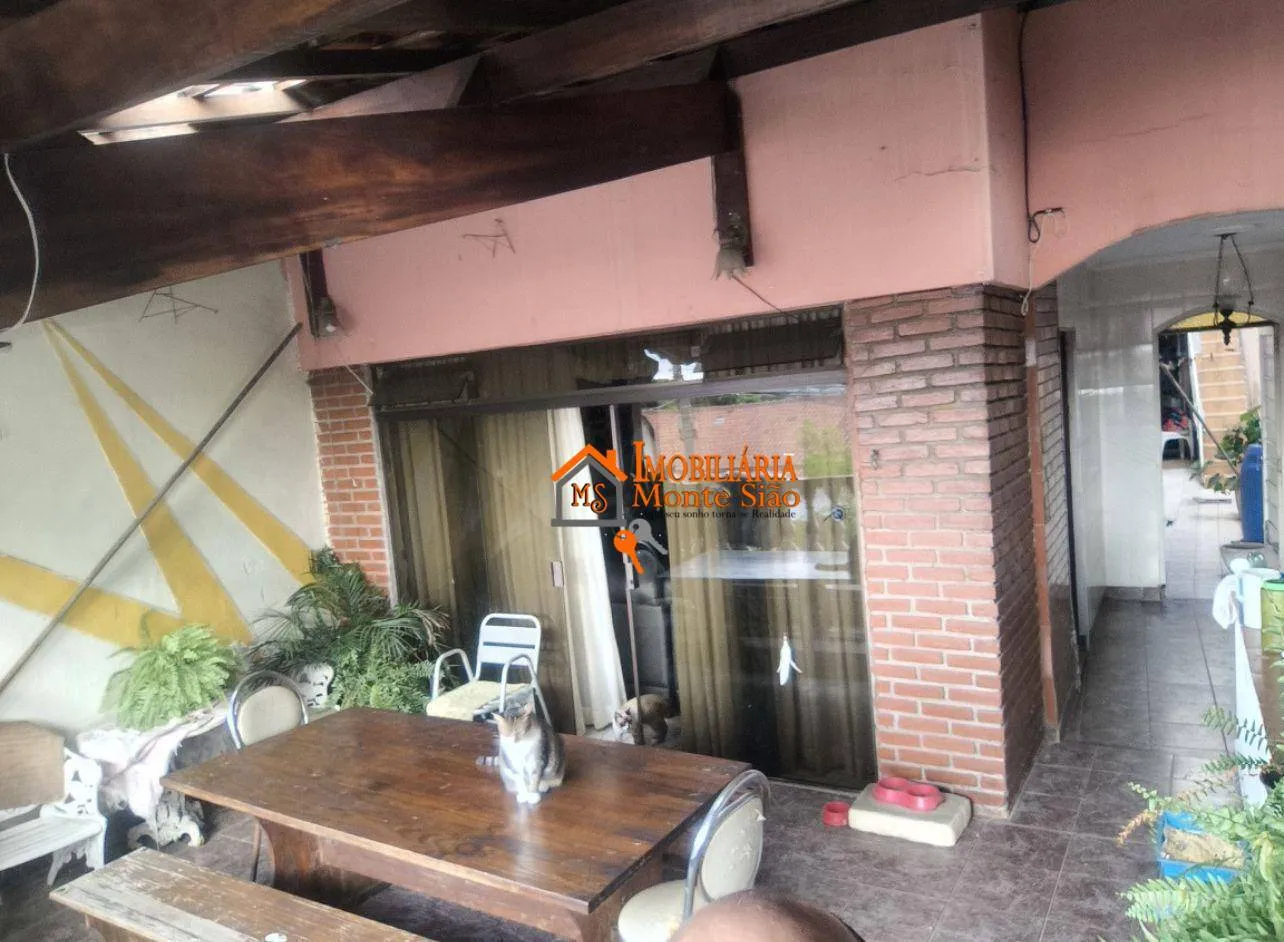 Imagem Sobrado com 3 dormitórios à venda, 155 m² por R$ 880.000,00 - Jardim Vila Galvão - Guarulhos/SP