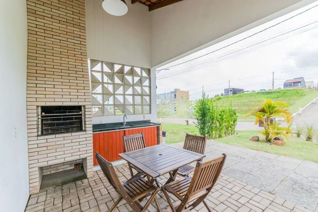 Imagem Casas de dois quartos e uma vaga de garagem em Porto Alegre Lomba do Pinheiro